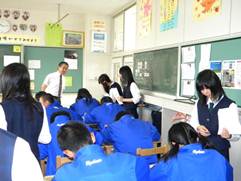 説明: F:\緑園中学校訪問写真\195.JPG